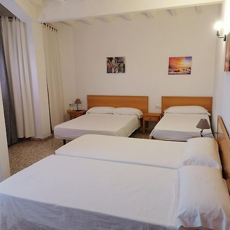Hostal Pepe Сан-Ферран-де-сес-Рокес Екстер'єр фото