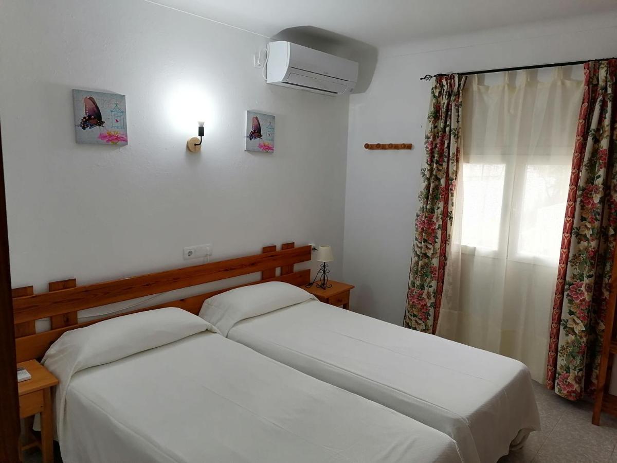 Hostal Pepe Сан-Ферран-де-сес-Рокес Екстер'єр фото