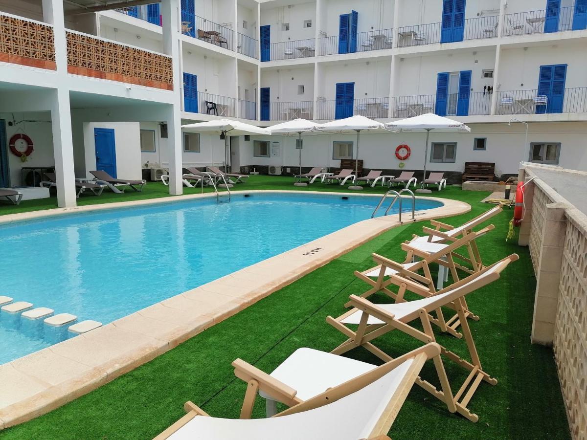 Hostal Pepe Сан-Ферран-де-сес-Рокес Екстер'єр фото
